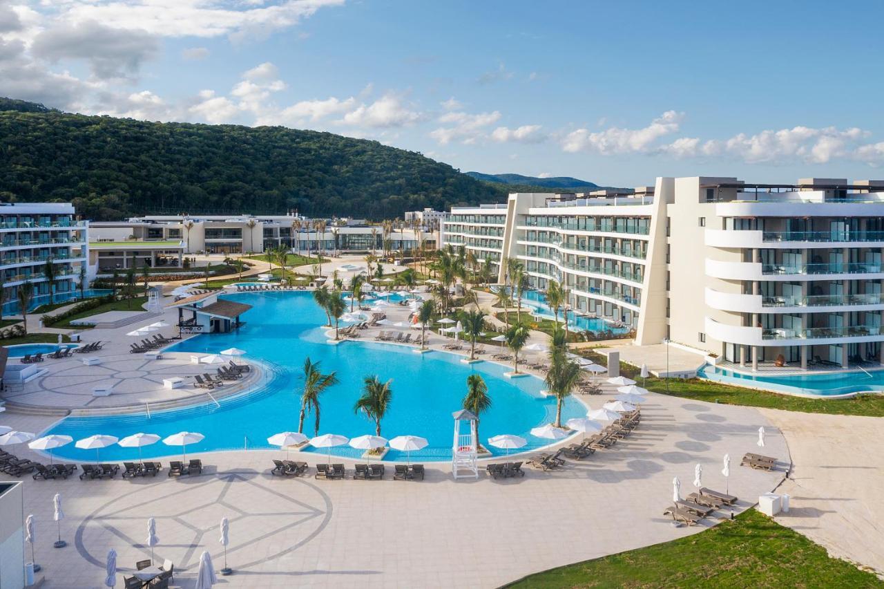 Ocean Coral Spring Resort Spring Rises Extérieur photo The hotel